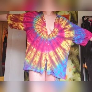 Tie Dye Hawaiian